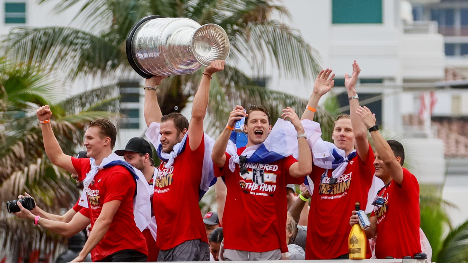 Florida Panthers Local Broadcasters Return, National TV Set