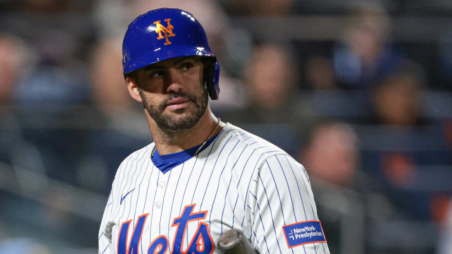 Mets' J.D. Martinez gives graphic description after accidentally fracturing Cardinals' catcher's arm