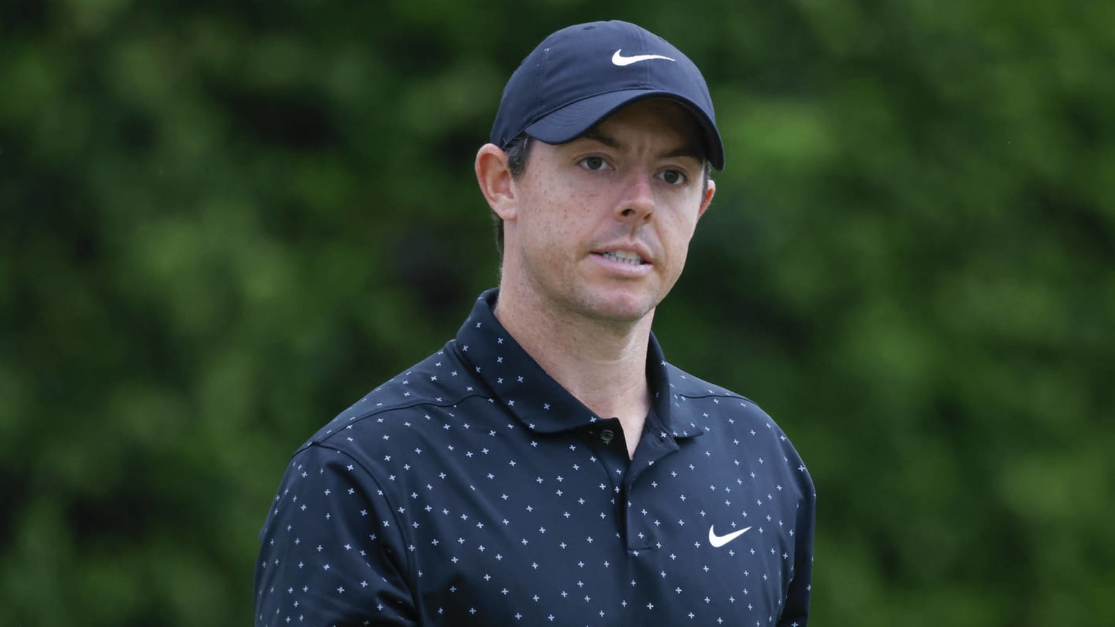 Rory McIlroy not looking to change caddies, coach