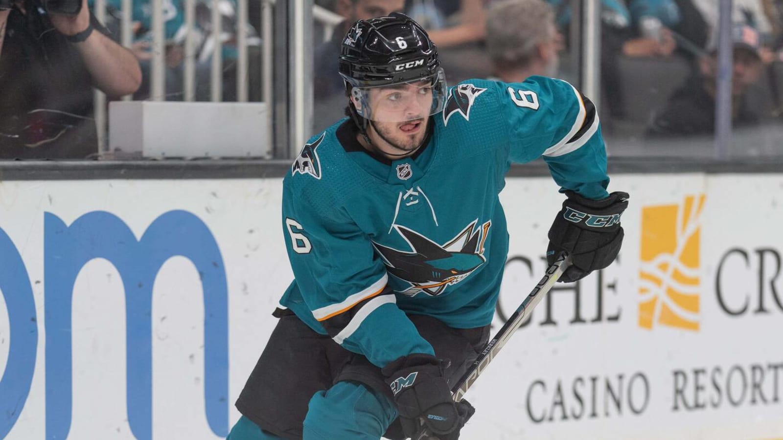 Former Sharks first-round pick signs in KHL