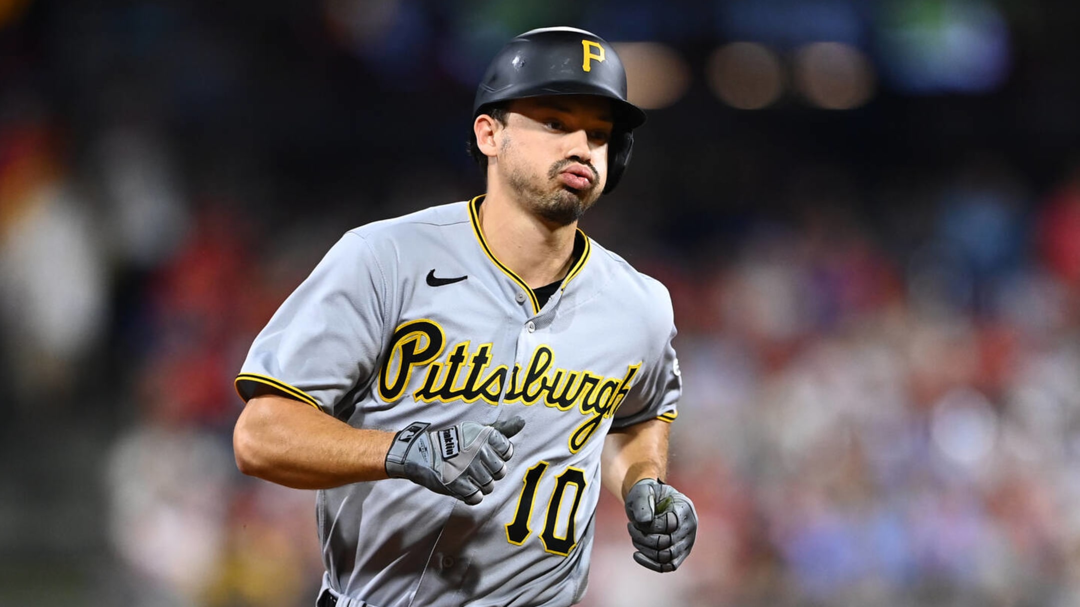 Bryan Reynolds Requests Trade From Pirates - MLB Trade Rumors