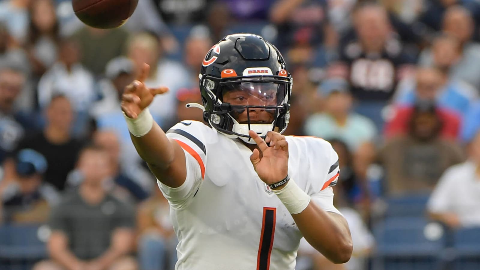 Justin Fields focused on Browns, not 'winning' QB1 job