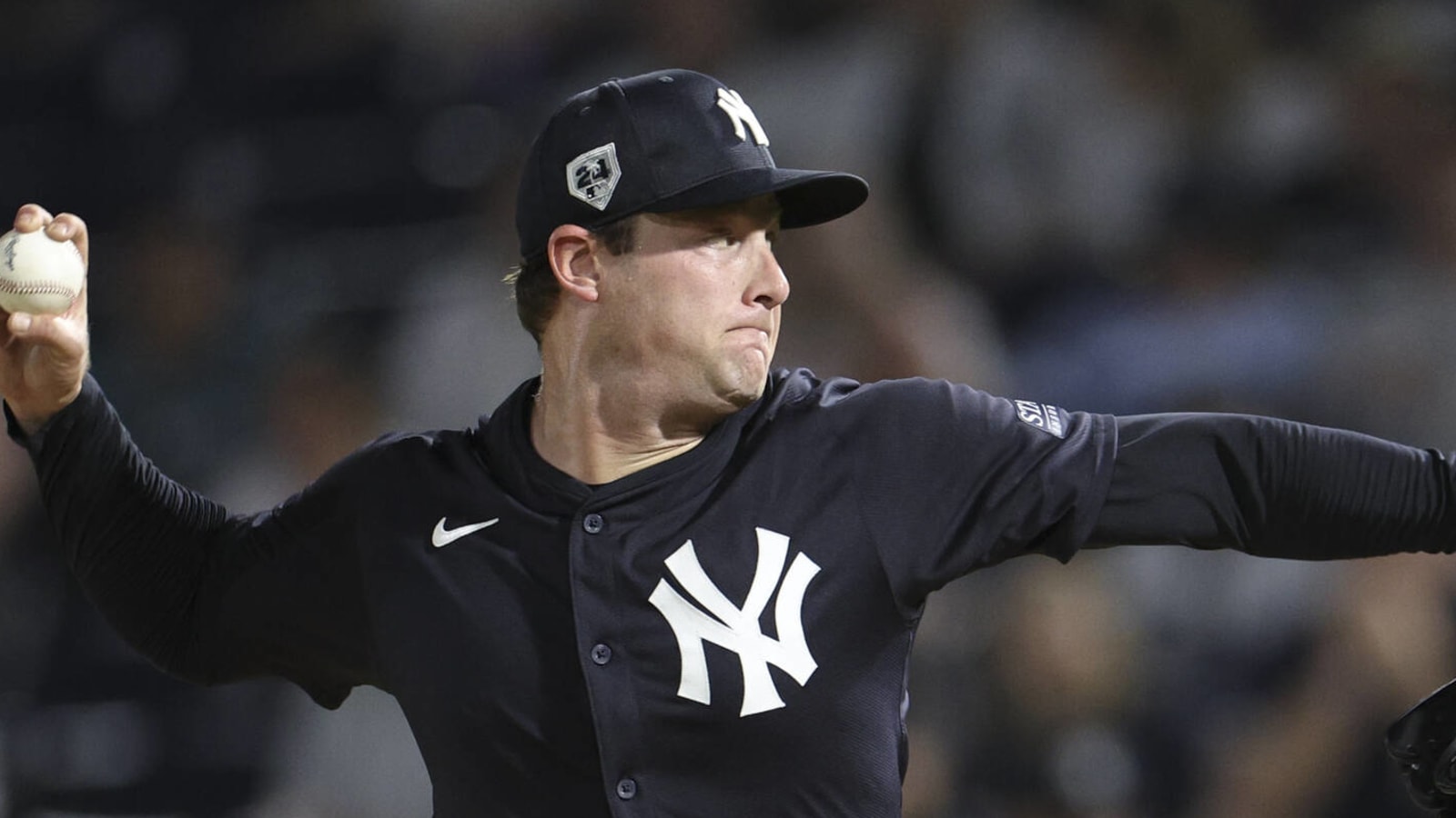 Yankees fans holding breath on Cy Young winner's injury update