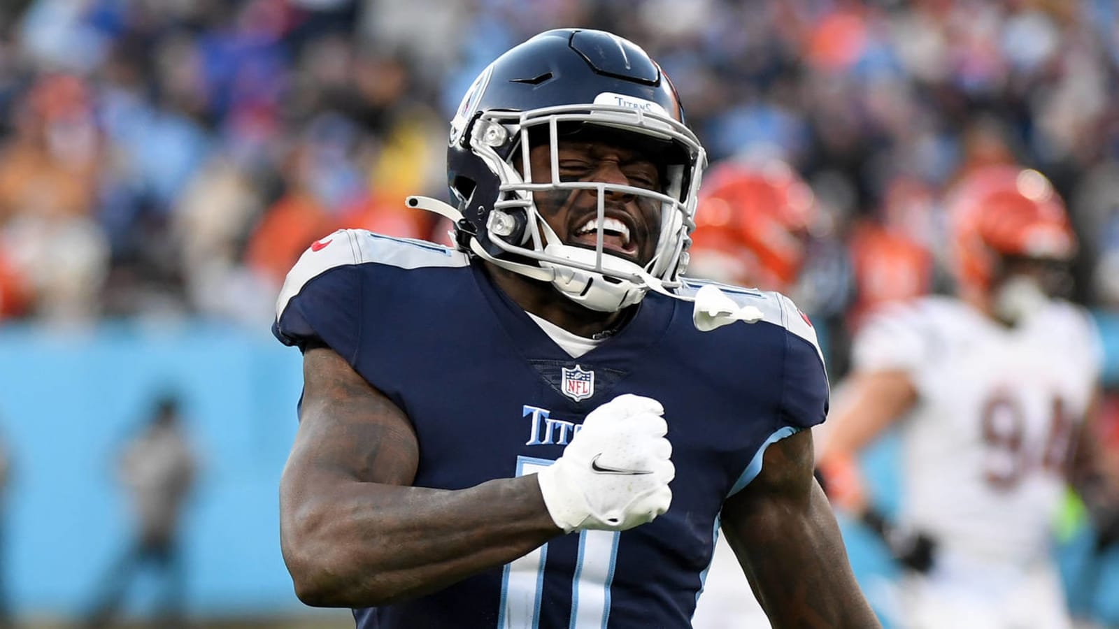 Watch: Titans' A.J. Brown makes amazing one-handed TD catch