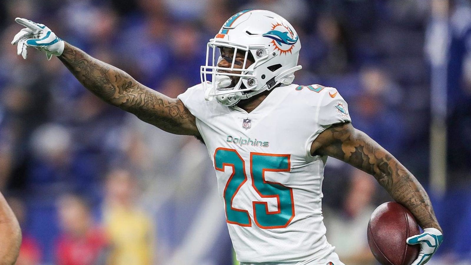 Texans a potential trade suitor for Xavien Howard?