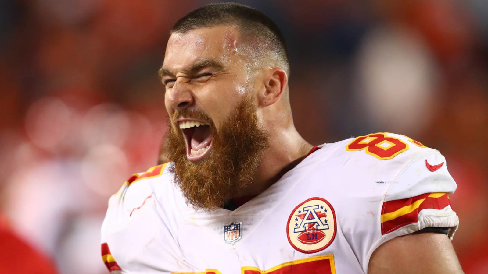 Chiefs tight end Travis Kelce regrets shoving offensive coordinator, says 'we're good'