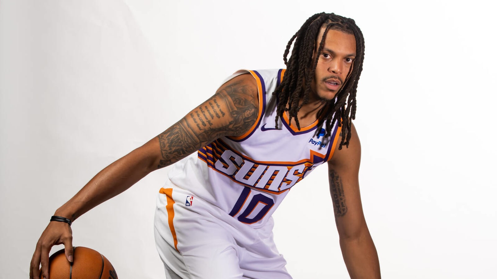 Suns SG Damion Lee: &#39;Stick With Us&#39;