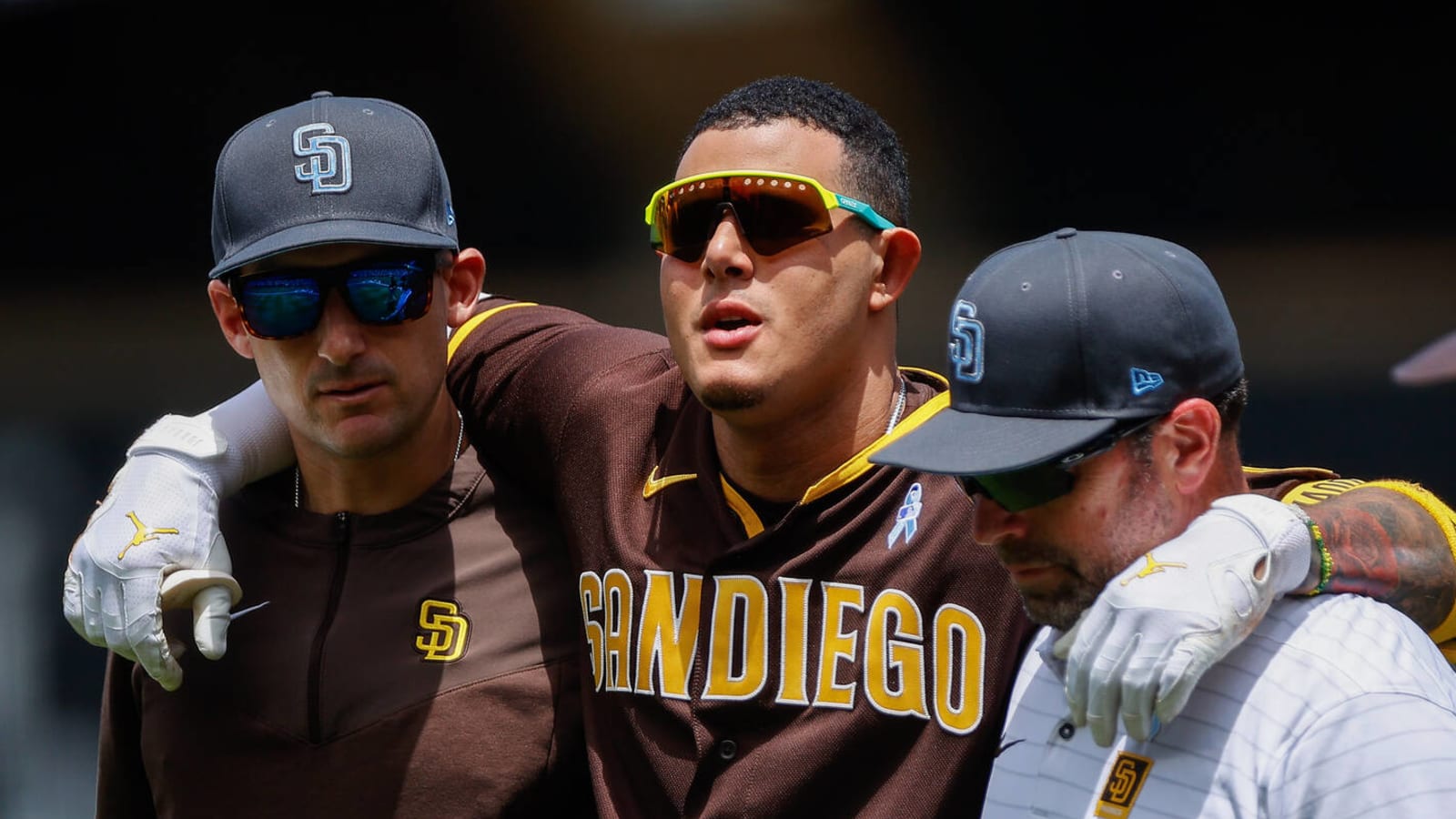 Machado has 'purple and blue' ankle, but likely to avoid IL