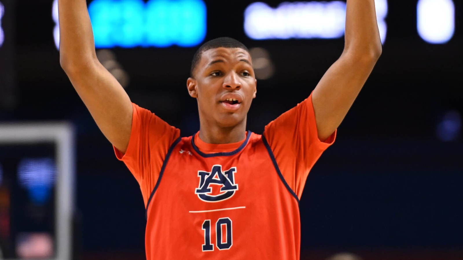 Auburn's Jabari Smith thinks he's a good fit for Magic