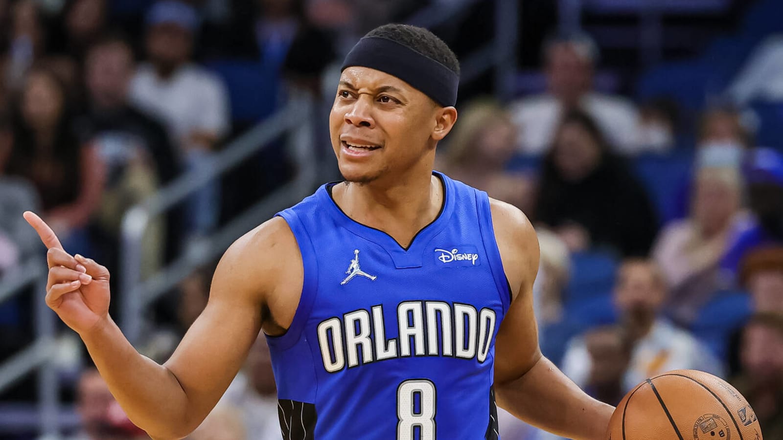 NBA veteran Tim Frazier signs with AEK Athens