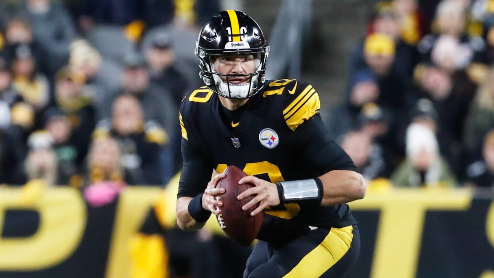 Browns Pegged as Landing Spot for Ex-Steelers QB Mitch Trubisky