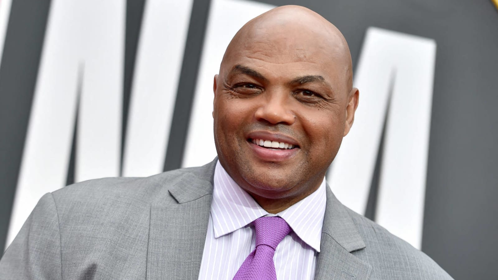 Barkley offers provocative take on LeBron-Jordan debate