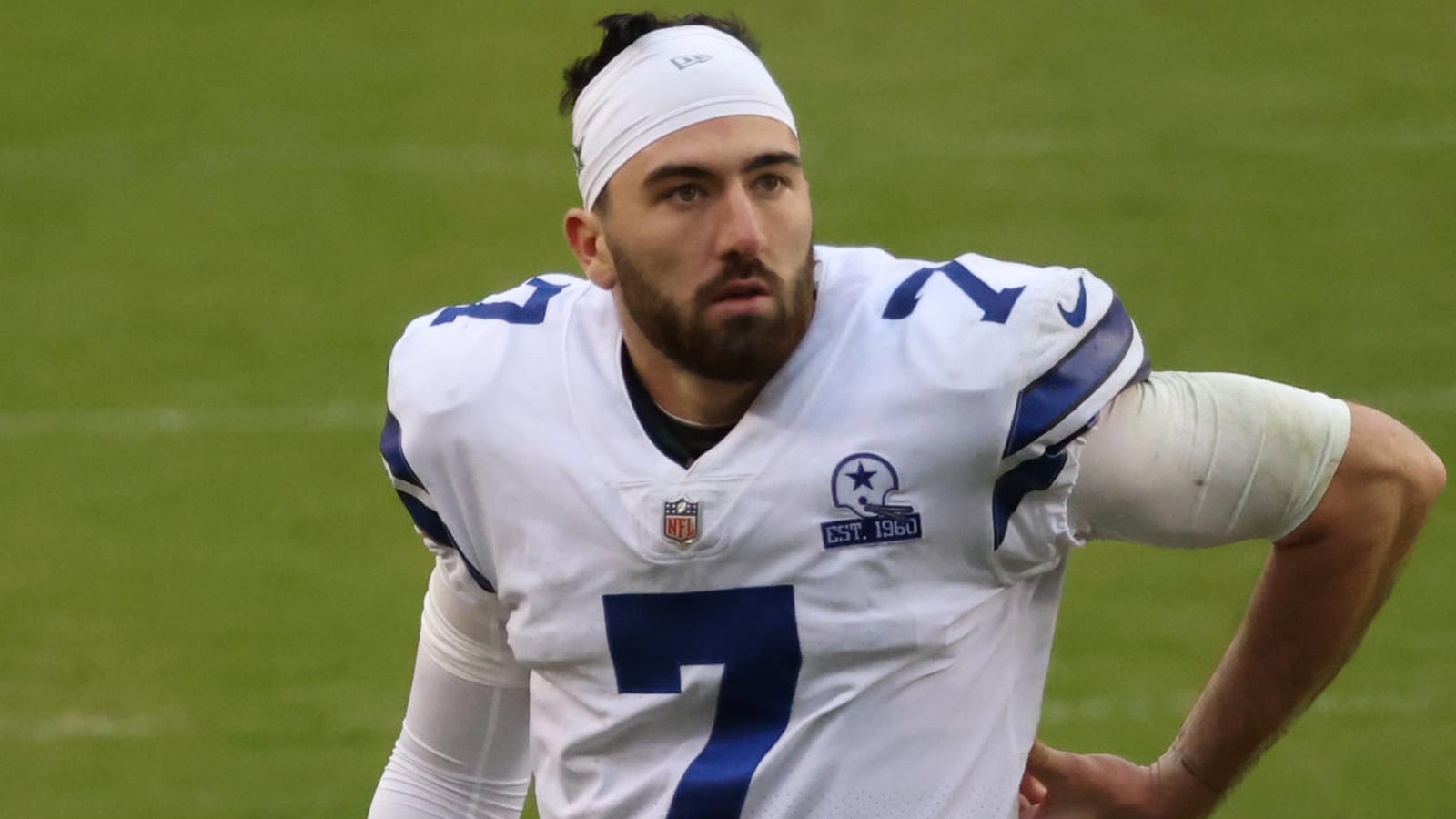 Cowboys unlikely to sign QB before game vs. Eagles