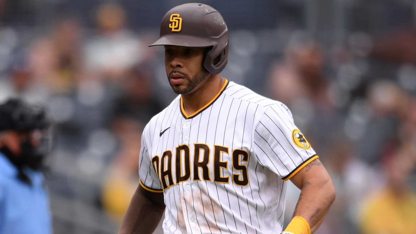 Padres outfielder Tommy Pham stabbed outside strip club