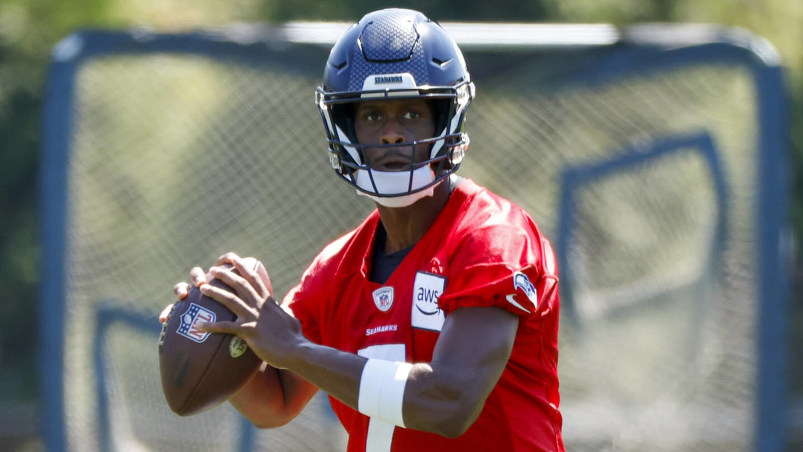 Geno Smith admits he requested Seahawks draft first-round WR