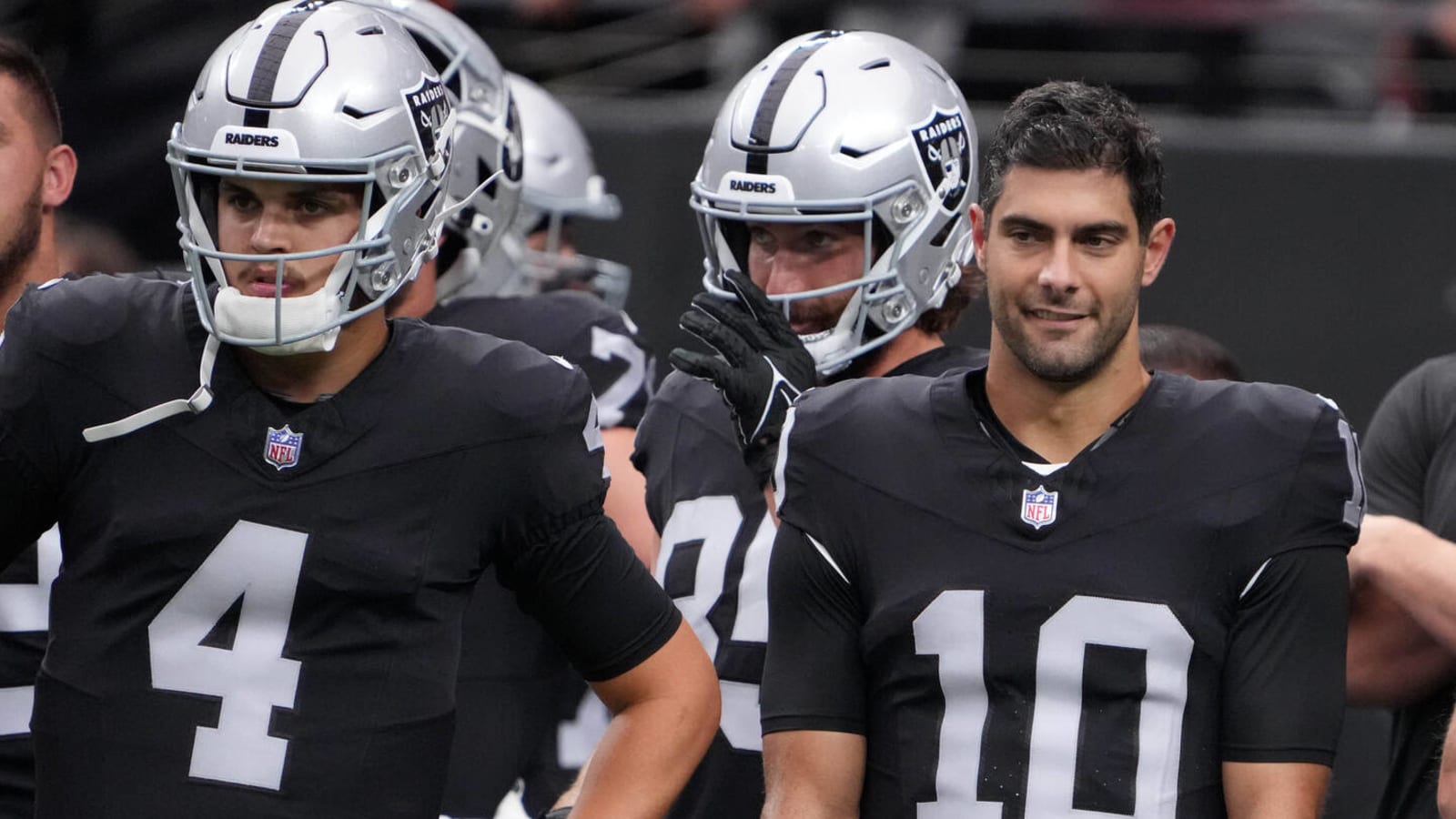 NFL analyst has bold prediction at QB for Raiders in 2024