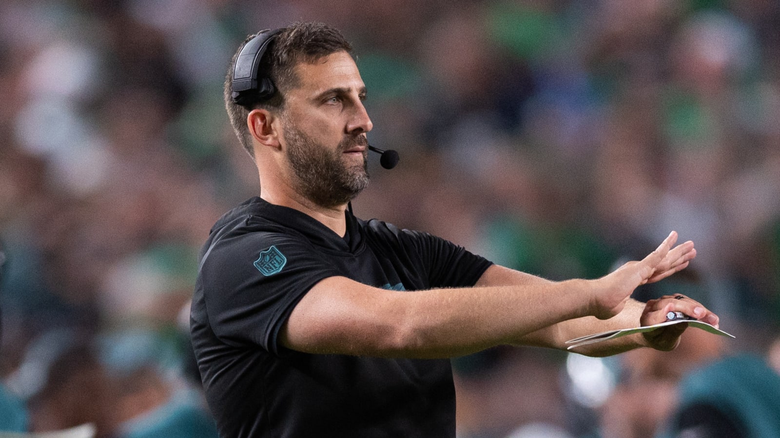 Eagles HC not willing to confirm star WR's injury rumors