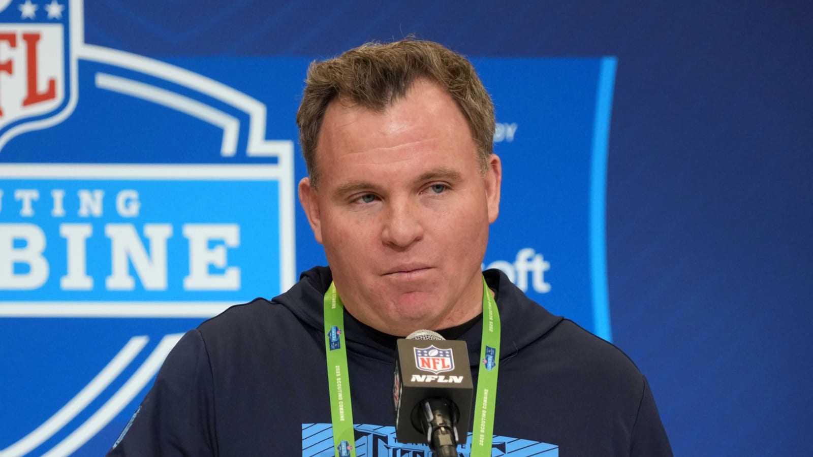 Have Titans made decision on what to do with No. 1 pick?