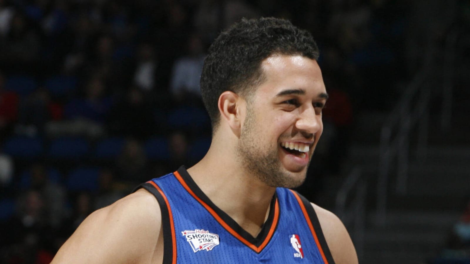 Hawks promote Landry Fields to GM