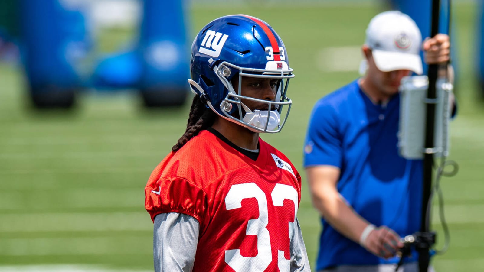 New York Giants CB Aaron Robinson suffered ACL, MCL tears