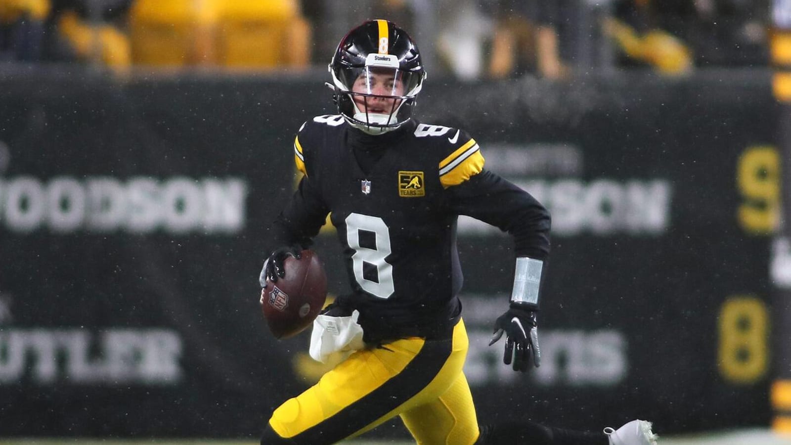 Kenny Pickett passes for 2 touchdowns as Pittsburgh Steelers top Las Vegas  Raiders 23-18 -  5 Eyewitness News