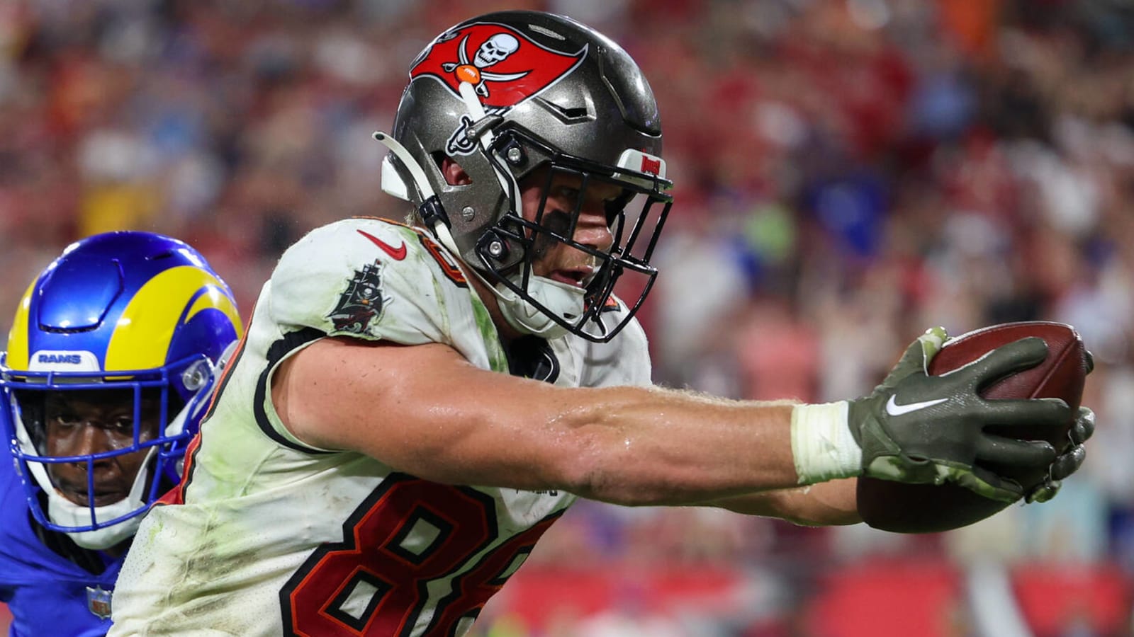 Bucs rookie TE Cade Otton credits late mother for winning TD
