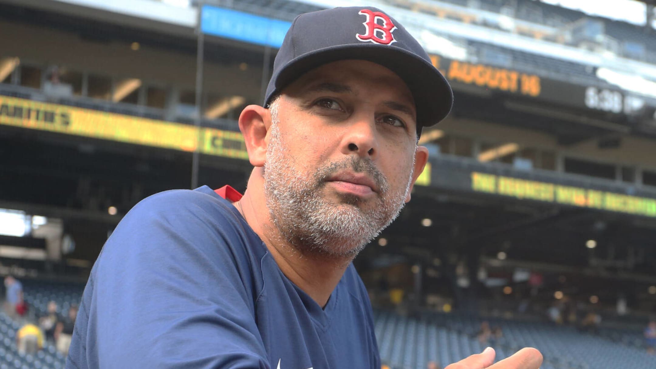 Alex Cora, Red Sox manager apologizes for role in Astros' cheating