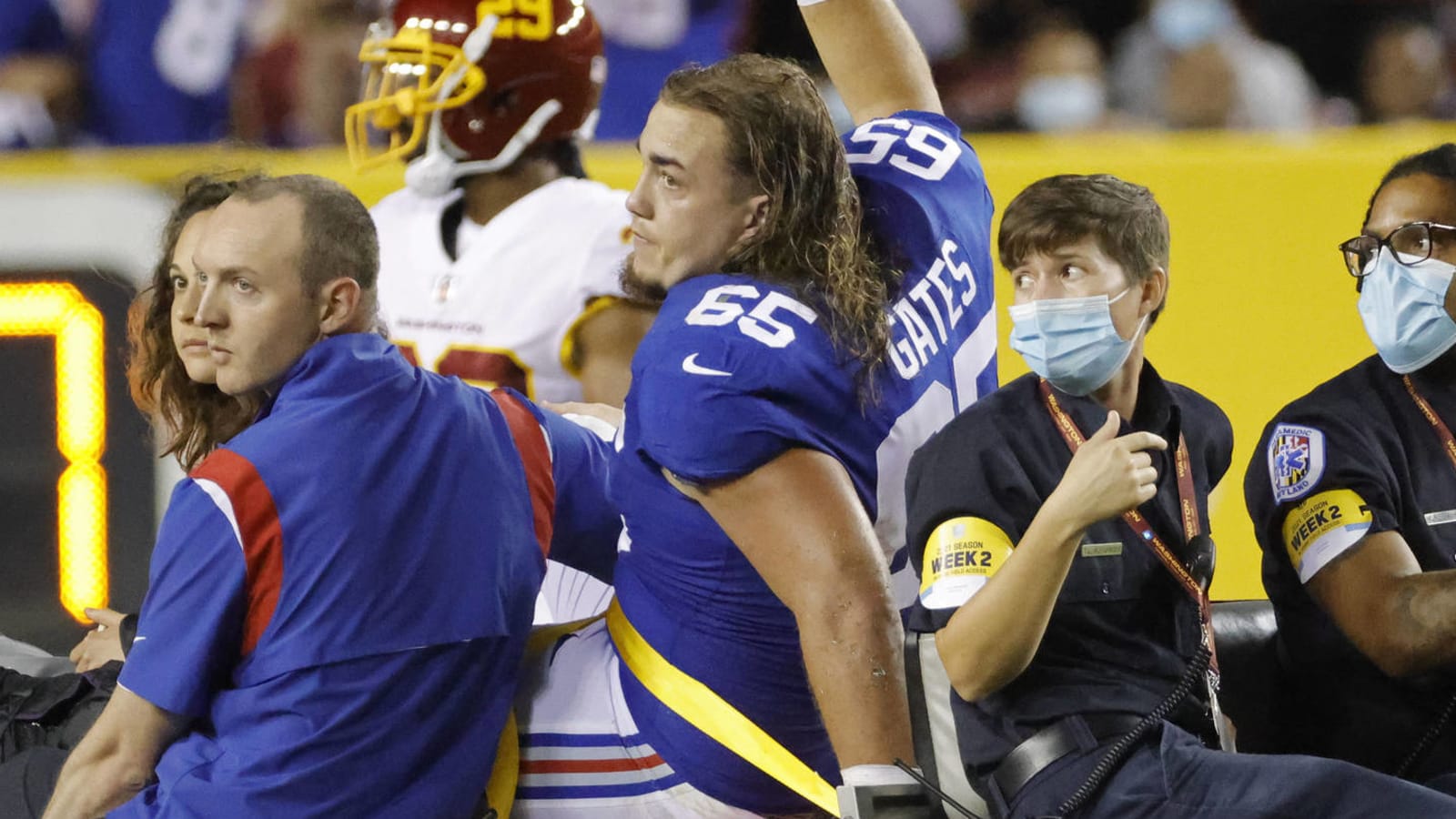 Agent: Giants OL Nick Gates 'will be back in blue next year'