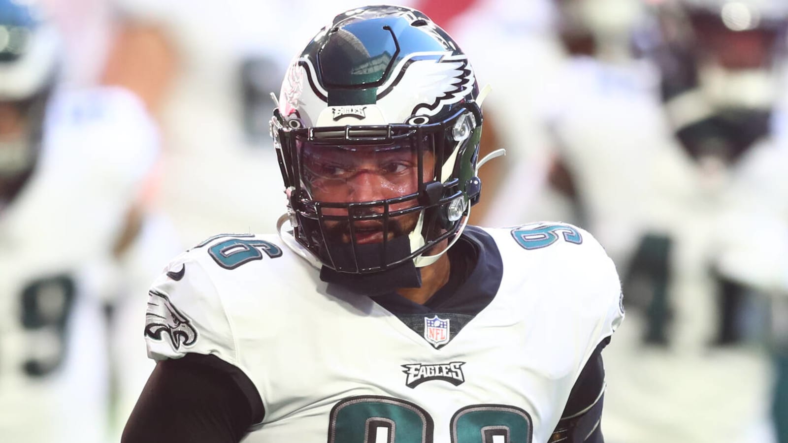 Eagles bringing DE Derek Barnett back on two-year deal