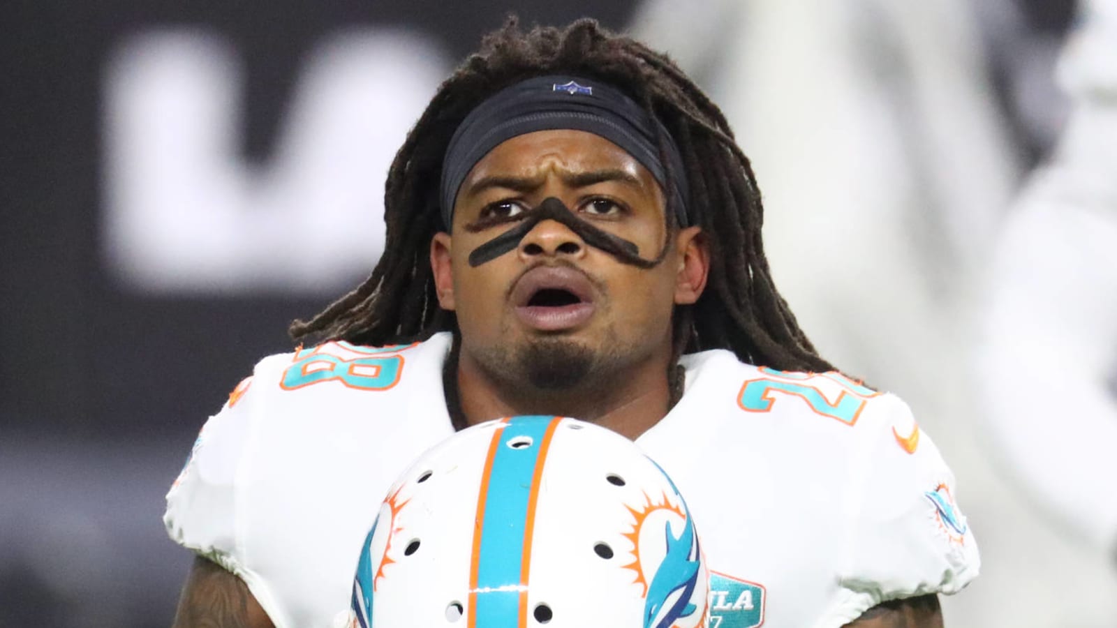 Dolphins to cut former team captain Bobby McCain