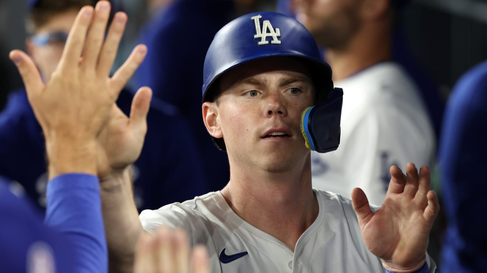 Watch: Dodgers clinch NL West with comeback win vs. Padres