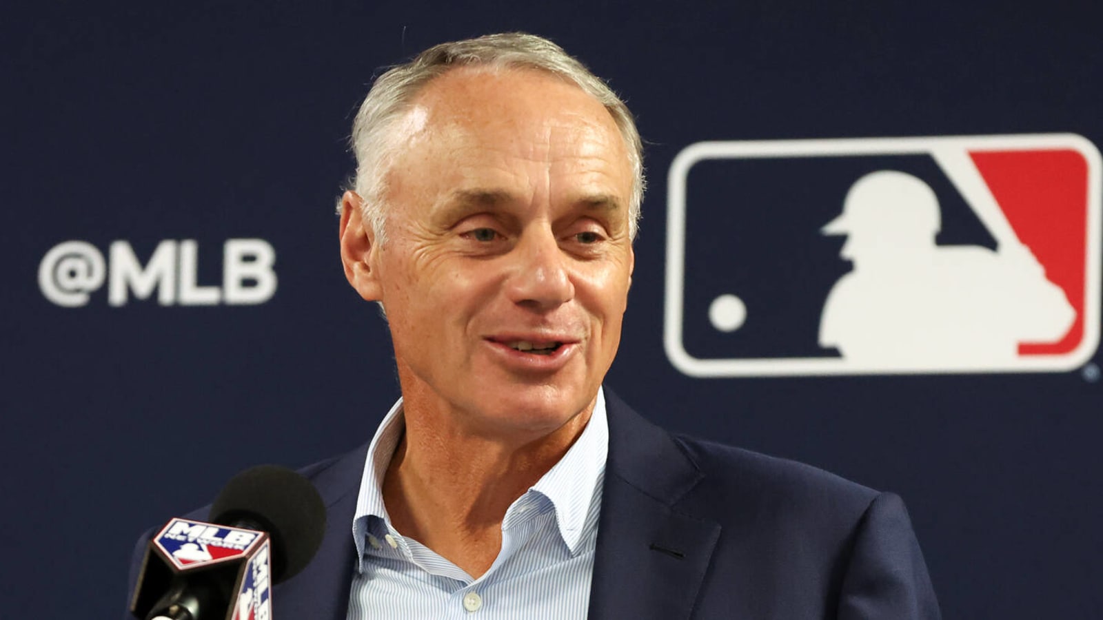 Rob Manfred makes announcement about his future