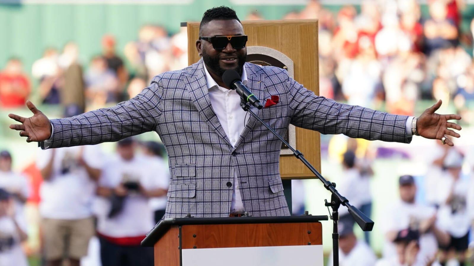 David Ortiz expects Red Sox to re-sign Xander Bogaerts