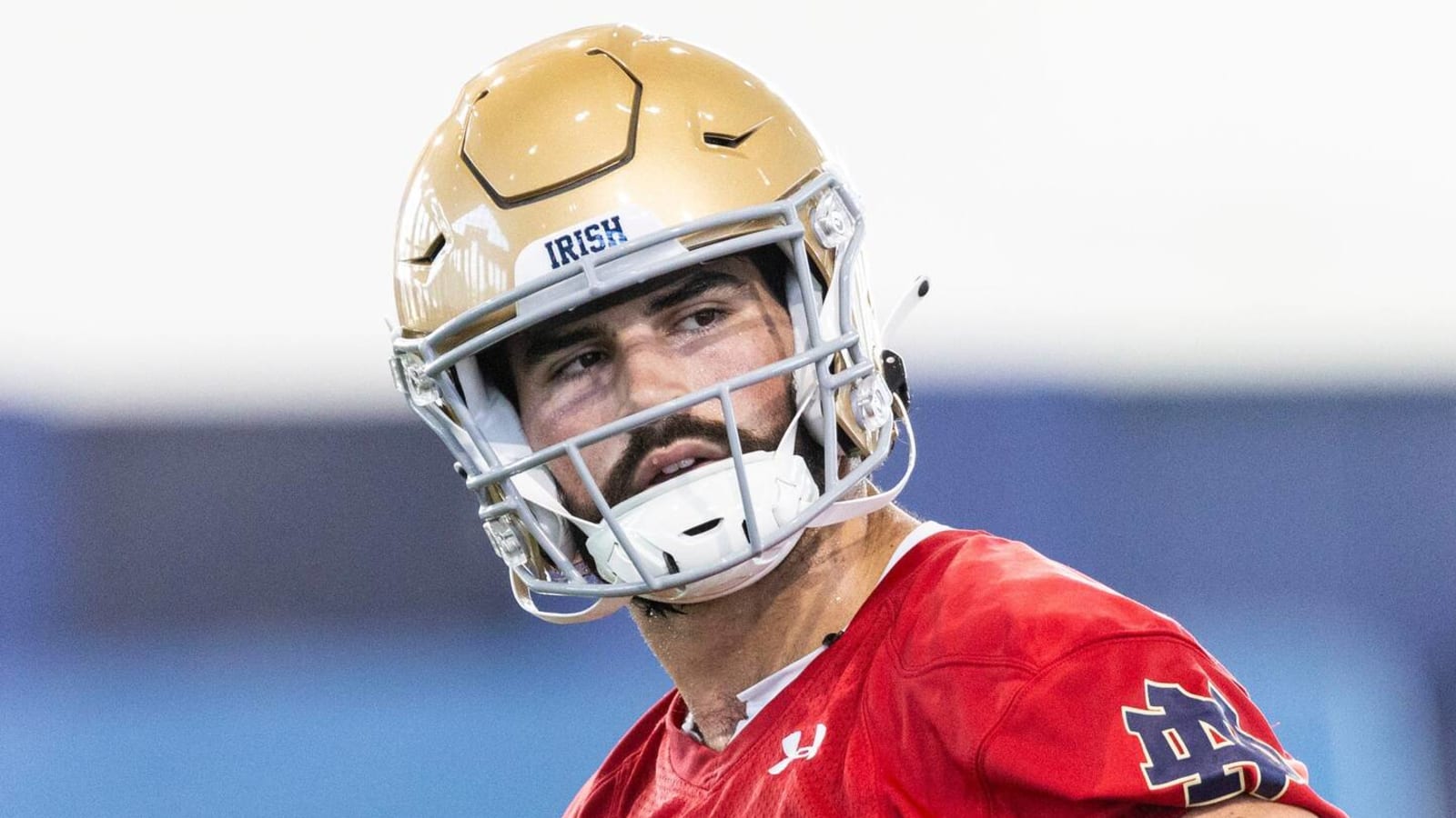 Notre Dame QB debuts bizarre necklace made from own body part