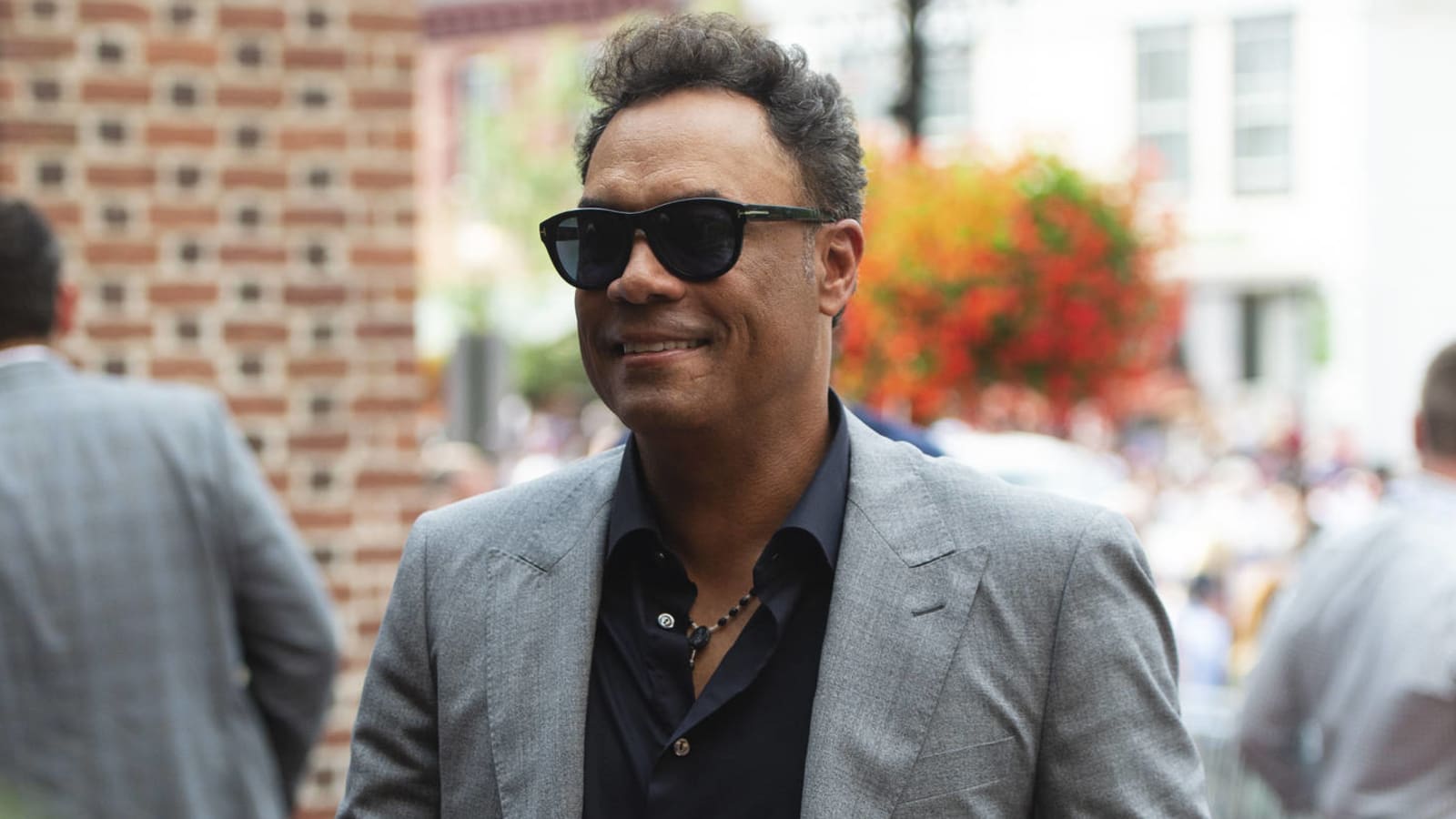 Report: Blue Jays investigating new sexual misconduct allegation against Roberto Alomar