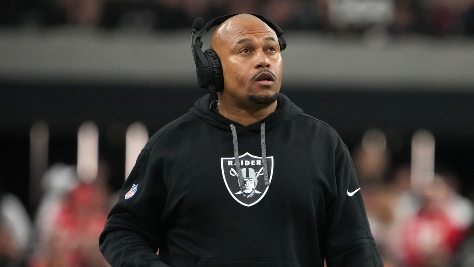 NFL insider gives grim outlook for Raiders' Antonio Pierce