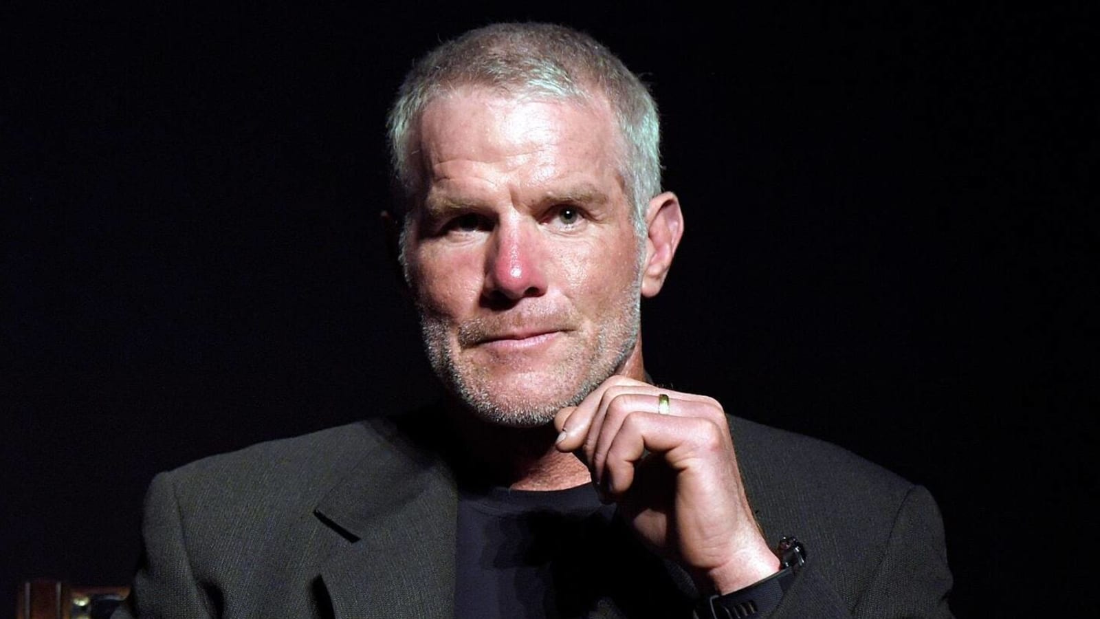 Texts allegedly show Brett Favre's role in welfare funds scandal