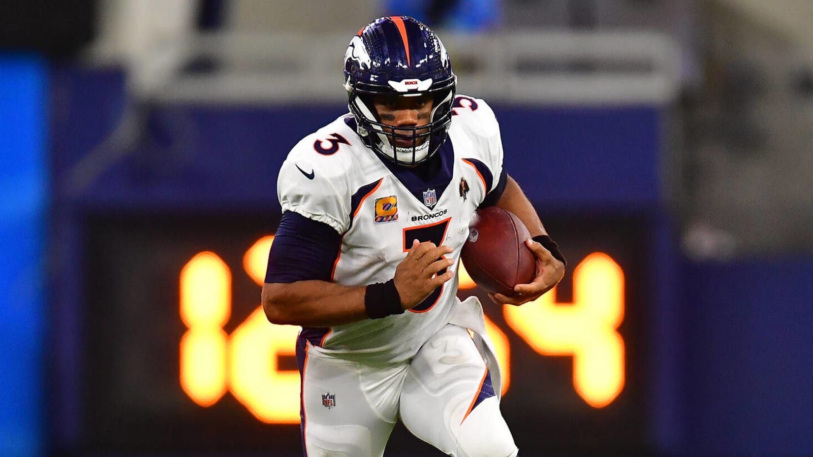 Ex-teammate blasts Broncos' Russell Wilson: 'Mutiny is afoot'