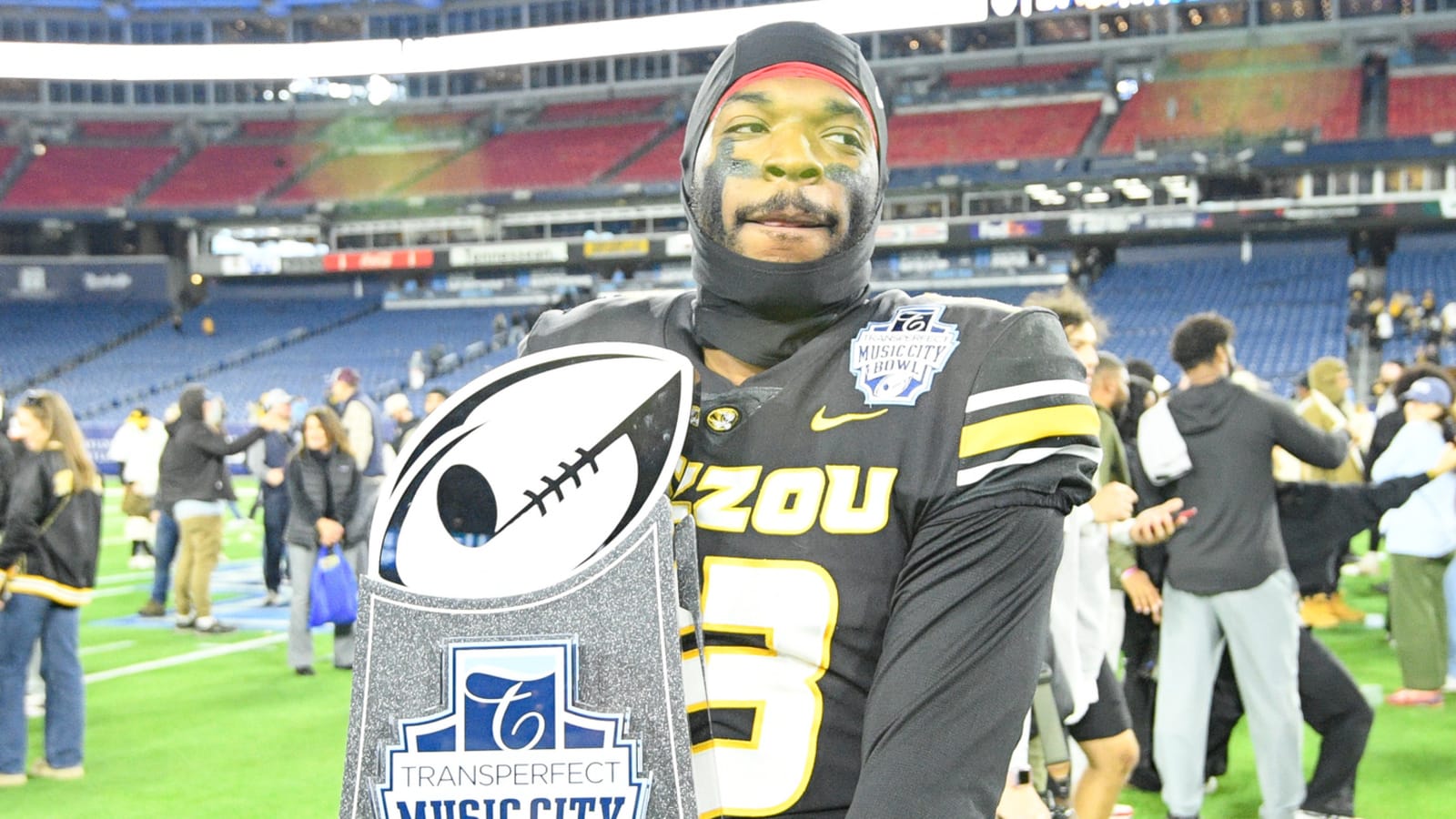 Missouri Rally Grounds Hawkeyes