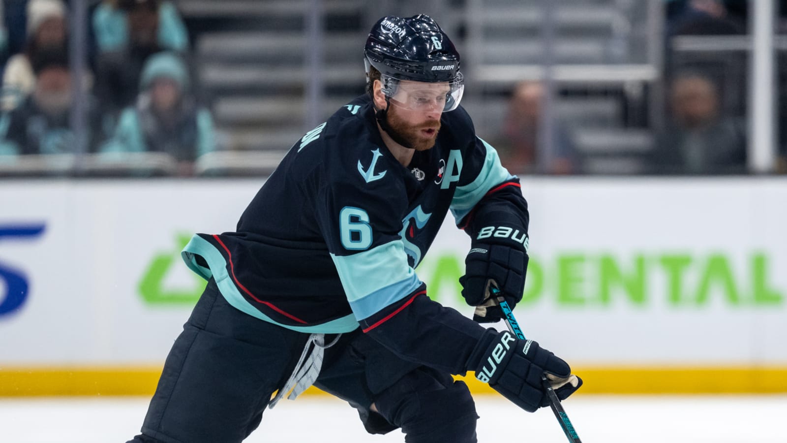 Maple Leafs received harsh response to effort to trade for defenseman