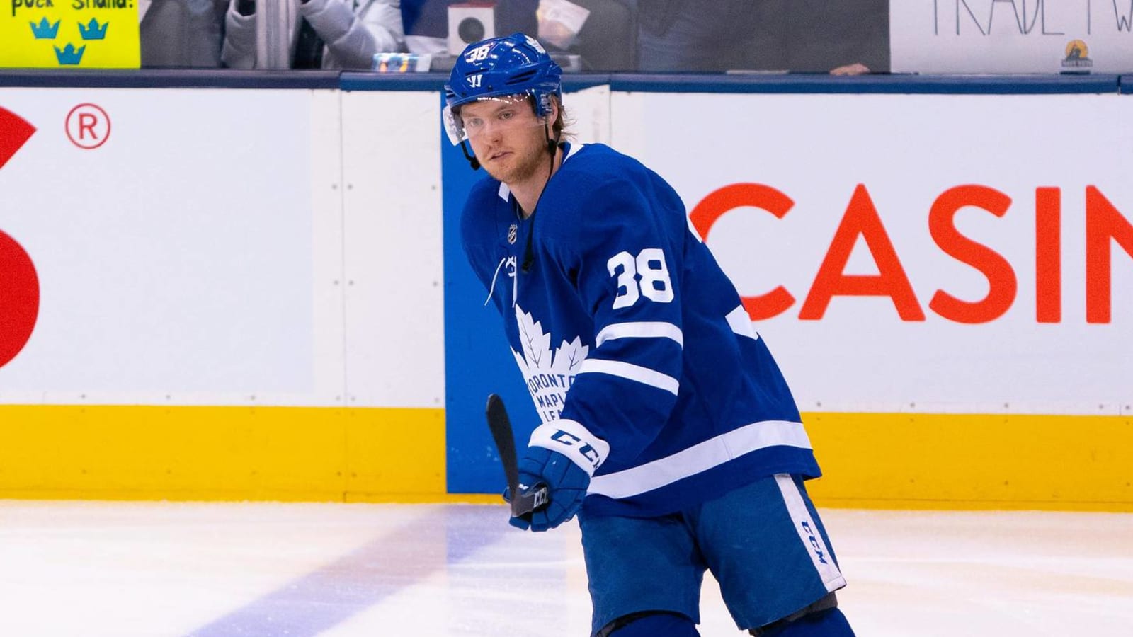 Maple Leafs confirm broken foot for prospect Rasmus Sandin