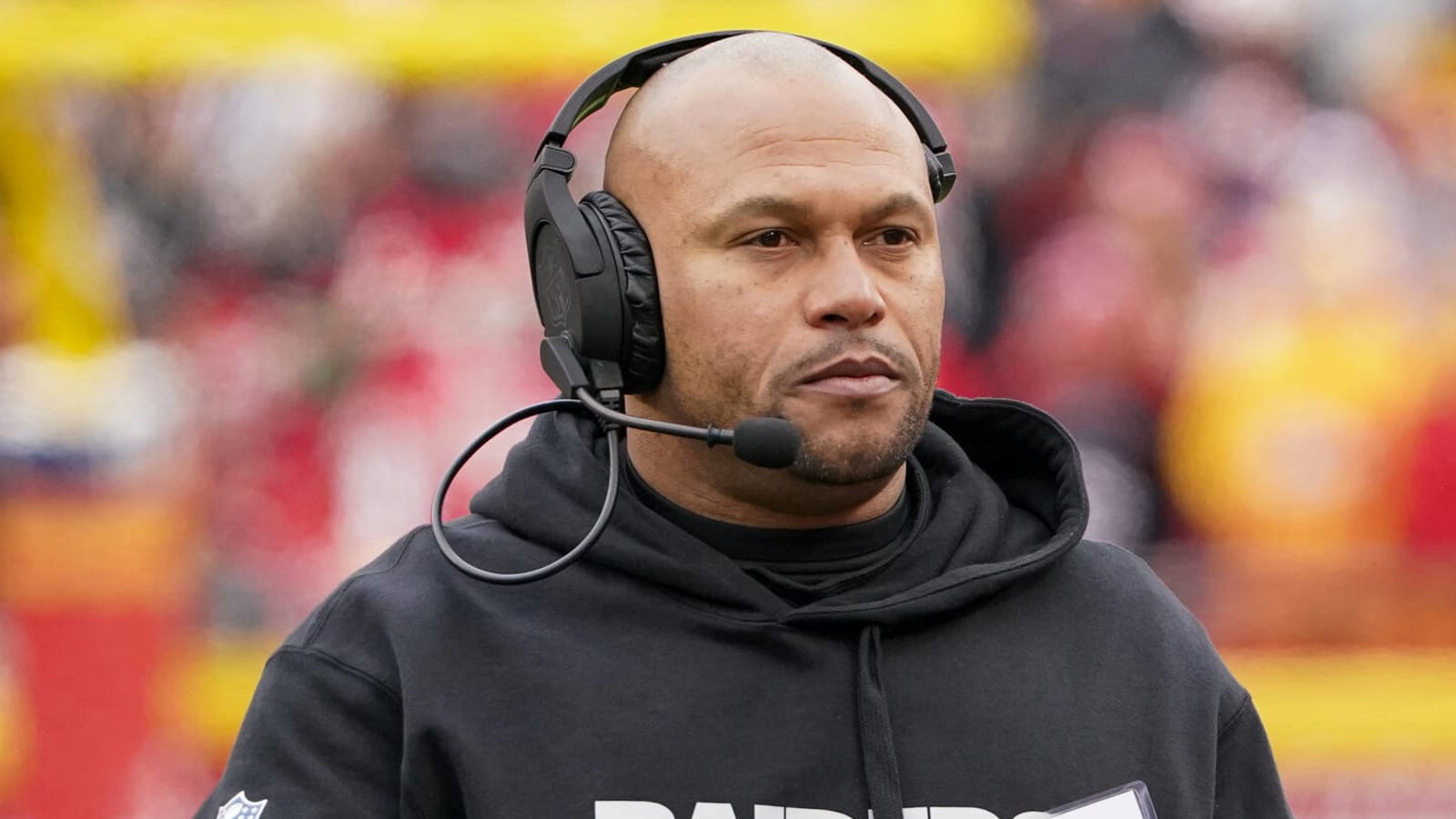 Changes could come to Raiders if Antonio Pierce isn't named HC