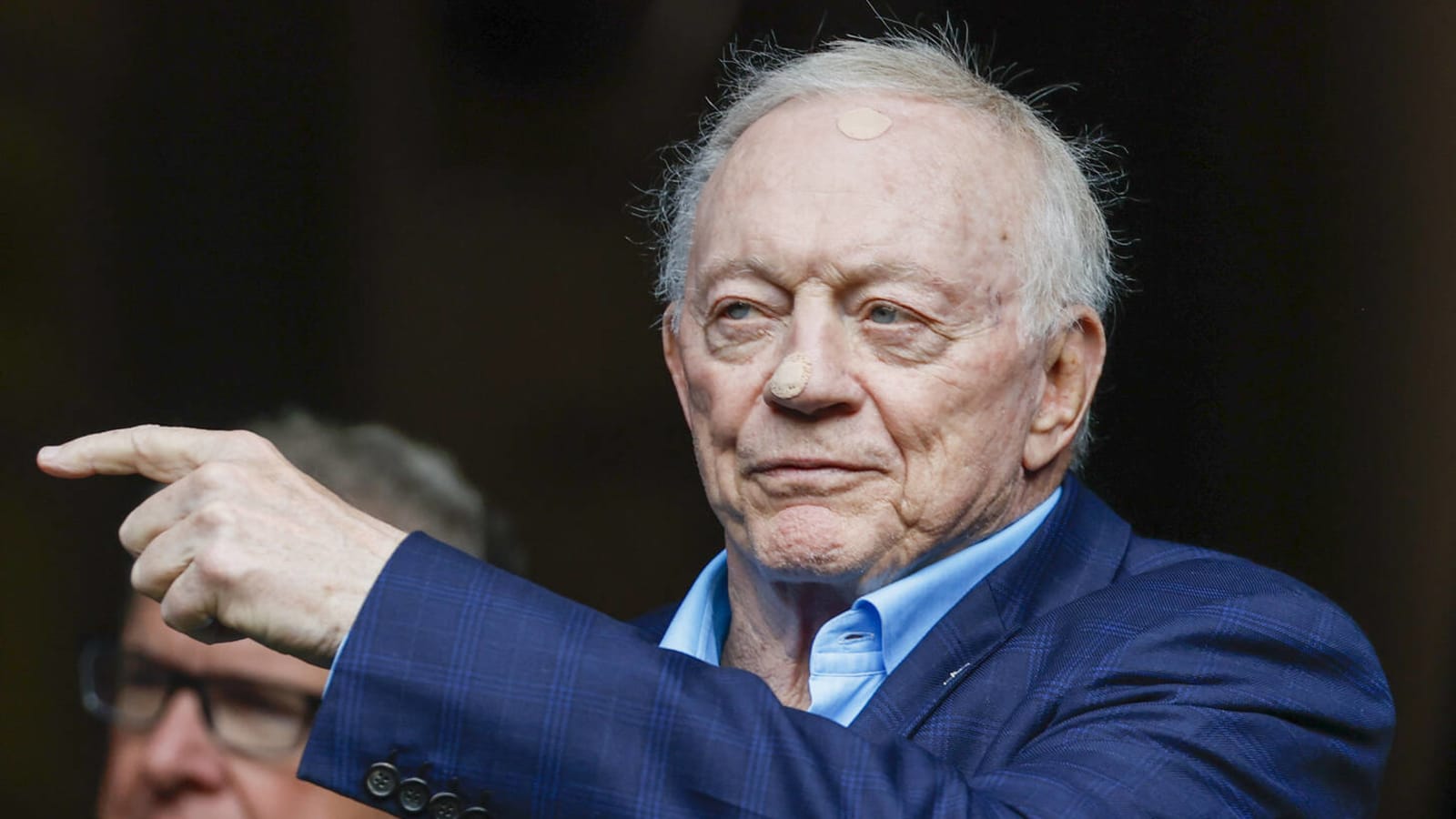 Cowboys' Jerry Jones shares bold take about 49ers, Eagles