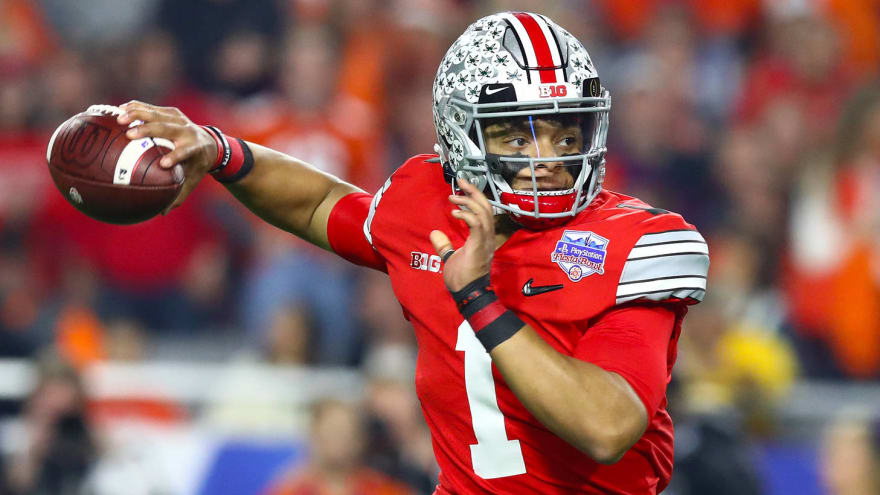 Ohio State Football Qb Justin Fields Must Take Giant Leap To Take Buckeyes To Cfb Playoff Yardbarker