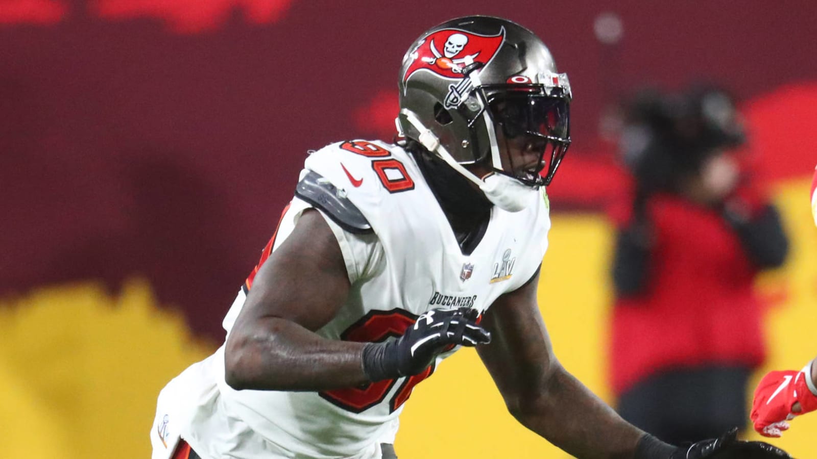 Buccaneers' Jason Pierre-Paul undergoes knee surgery