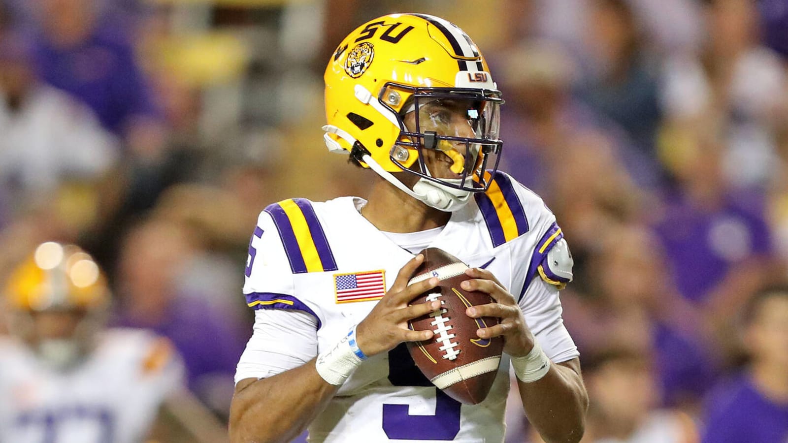 These six NFL teams are lining up meetings with LSU QB Jayden Daniels