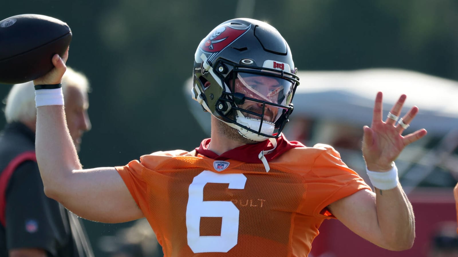 Baker Mayfield talks 'big-picture mindset' amid Kyle Trask competition
