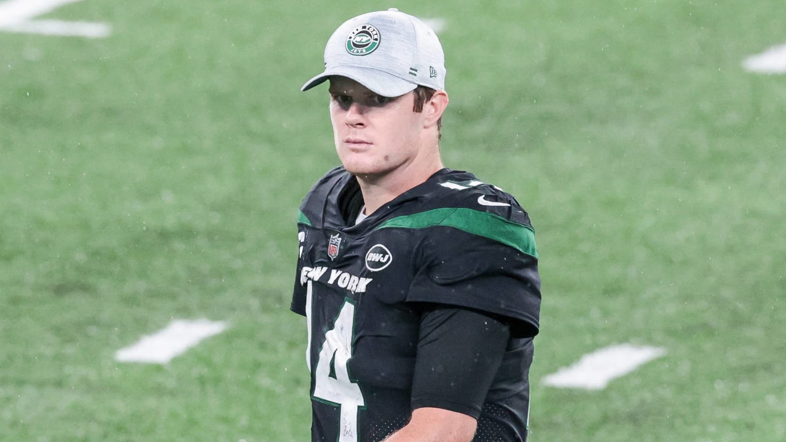 NFL execs doubt Jets would get first-rounder for Sam Darnold
