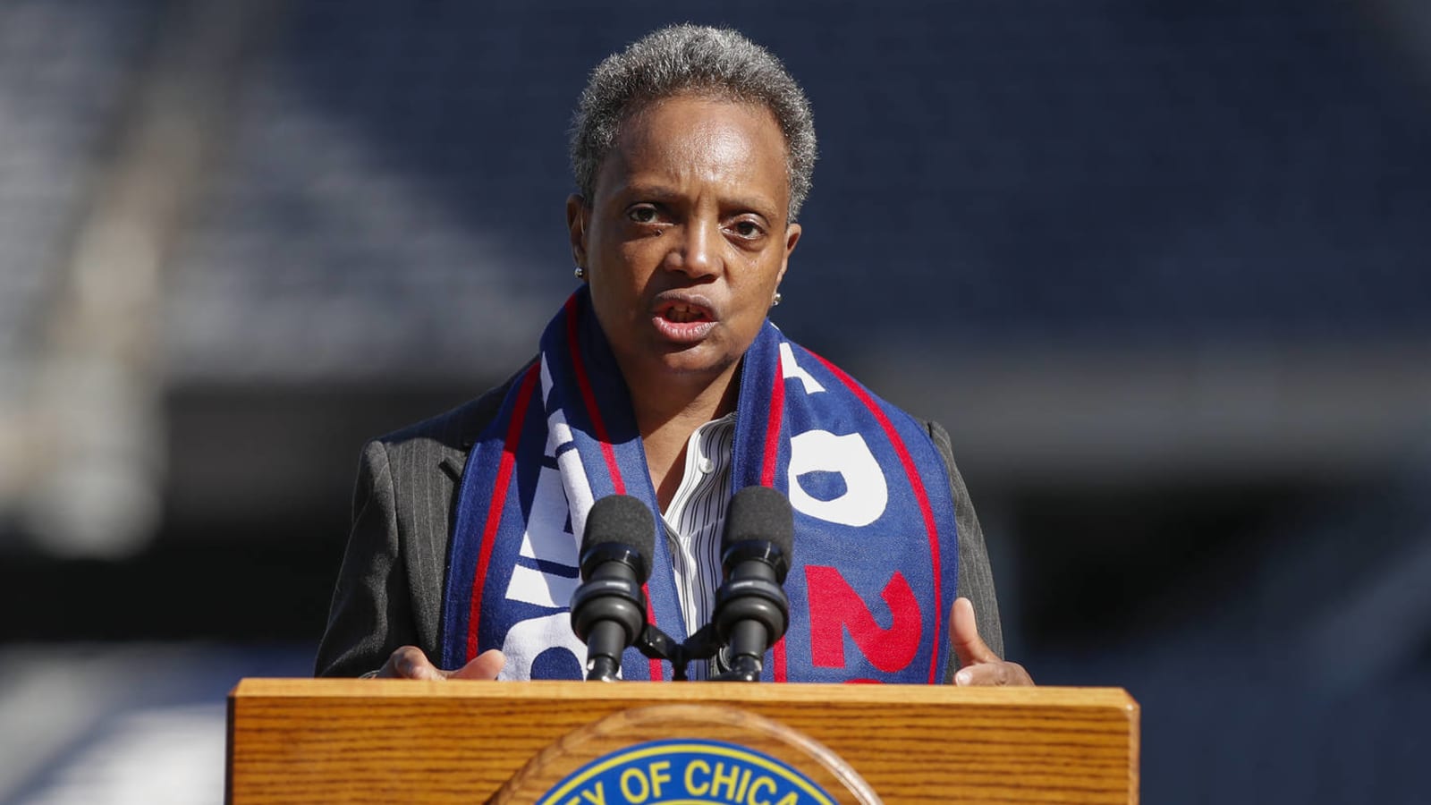 Chicago mayor bashes Bears about potential move to suburb