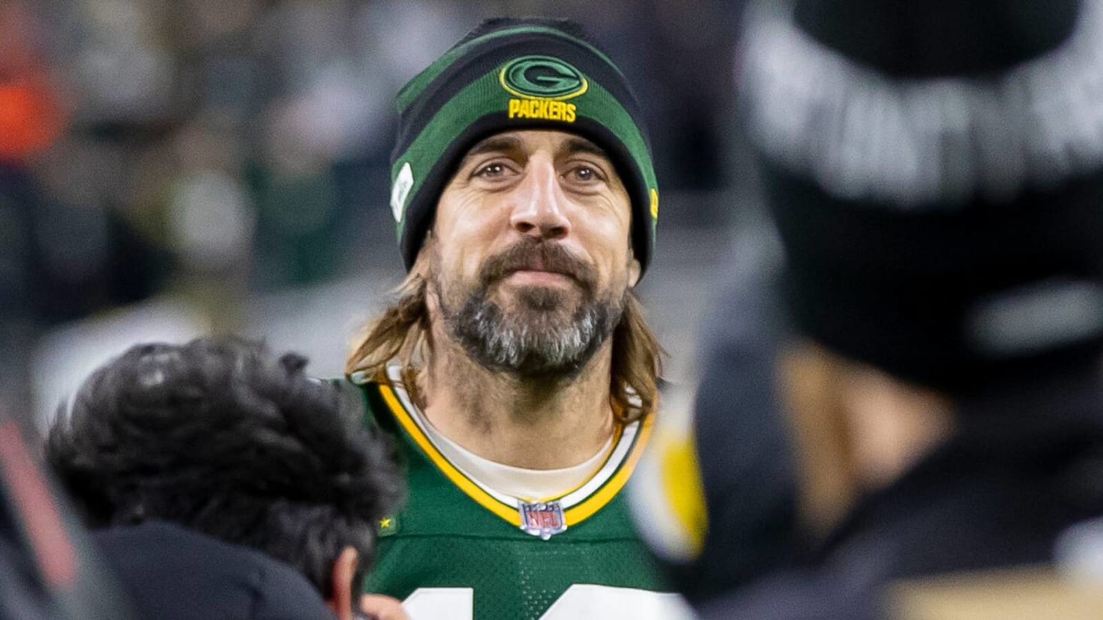 Aaron Rodgers officially signs three-year, $150.8M extension